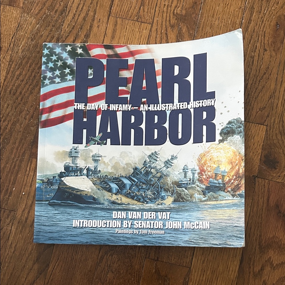 Pearl Harbor Illustrated History Book